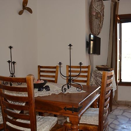P&M House Villa Megisti Bagian luar foto