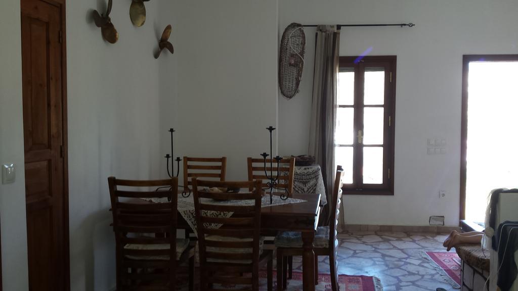P&M House Villa Megisti Bagian luar foto