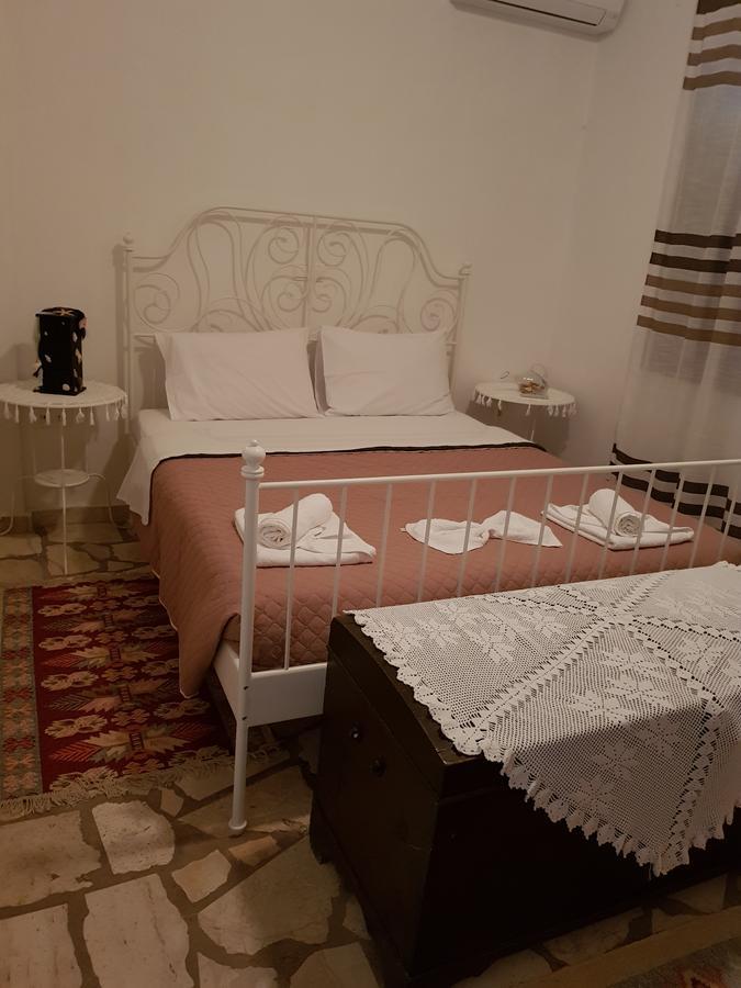 P&M House Villa Megisti Bagian luar foto